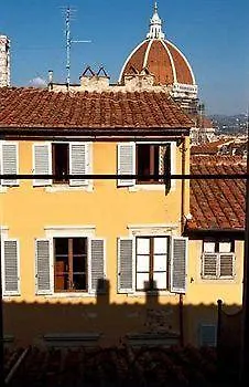 Palazzo Uguccioni Apartments Florencia