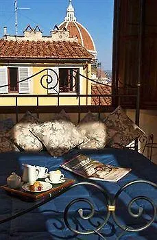 Palazzo Uguccioni Apartments Florencia 0*,  Italia